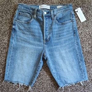 Denim Forum The Yoko Bermuda Shorts NEW Size 27